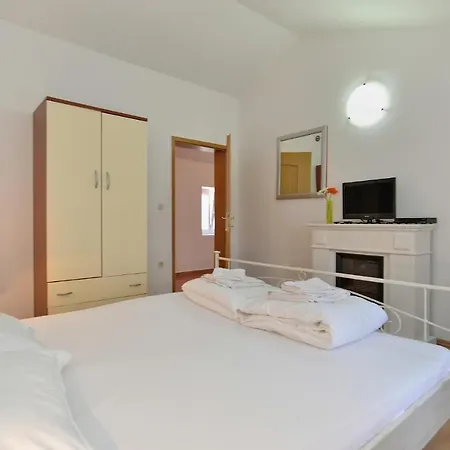 House Marko 1240 Rojnici