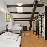 House Marko 1240 Ferienhaus *