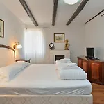 House Marko 1240 *