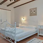 House Marko 1240 Ferienhaus