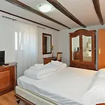 House Marko 1240