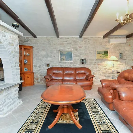 House Marko 1240 Rojnici